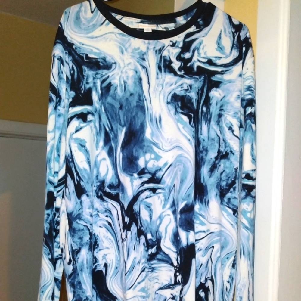 Lularoe unisex Hunson long sleeve top NWT